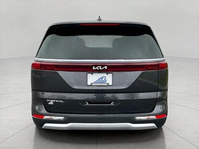 2024 Kia Carnival LX FWD