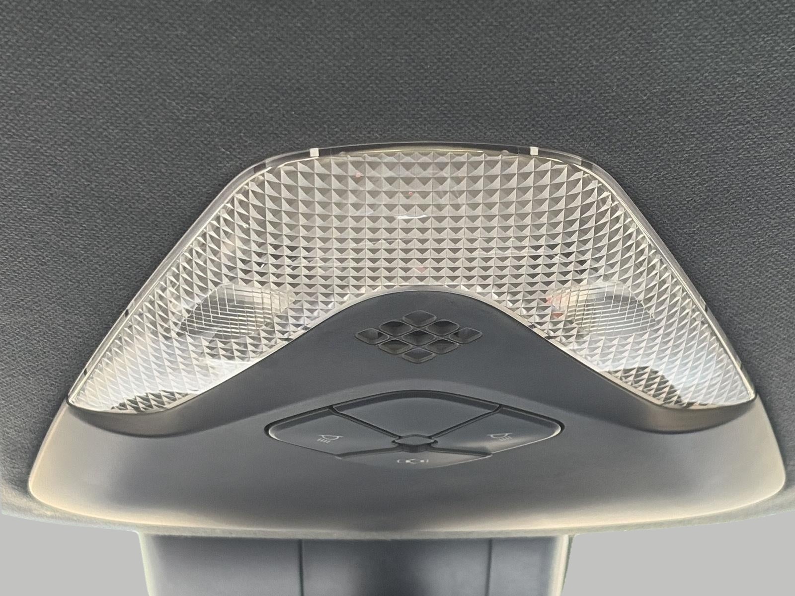 2018 Toyota C-HR XLE FWD