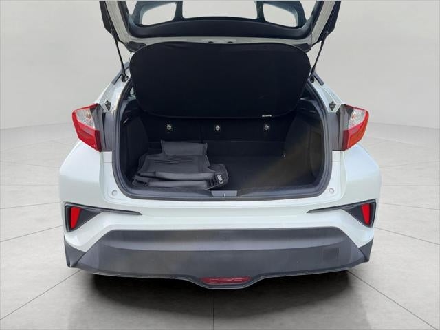 2018 Toyota C-HR XLE FWD