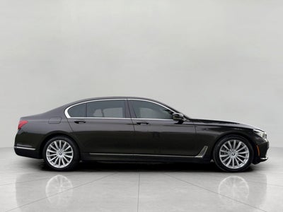 2017 BMW 7 Series 740i xDrive Sedan