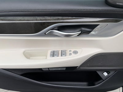 2017 BMW 7 Series 740i xDrive Sedan