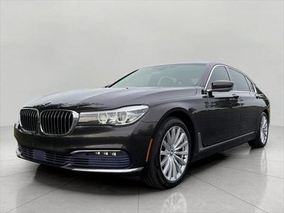 2017 BMW 7 Series 740i xDrive Sedan