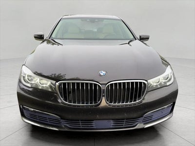 2017 BMW 7 Series 740i xDrive Sedan