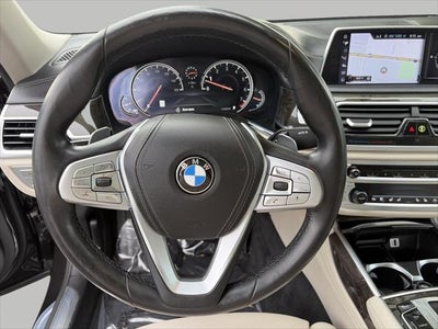 2017 BMW 7 Series 740i xDrive Sedan