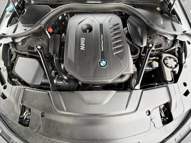 2017 BMW 7 Series 740i xDrive Sedan