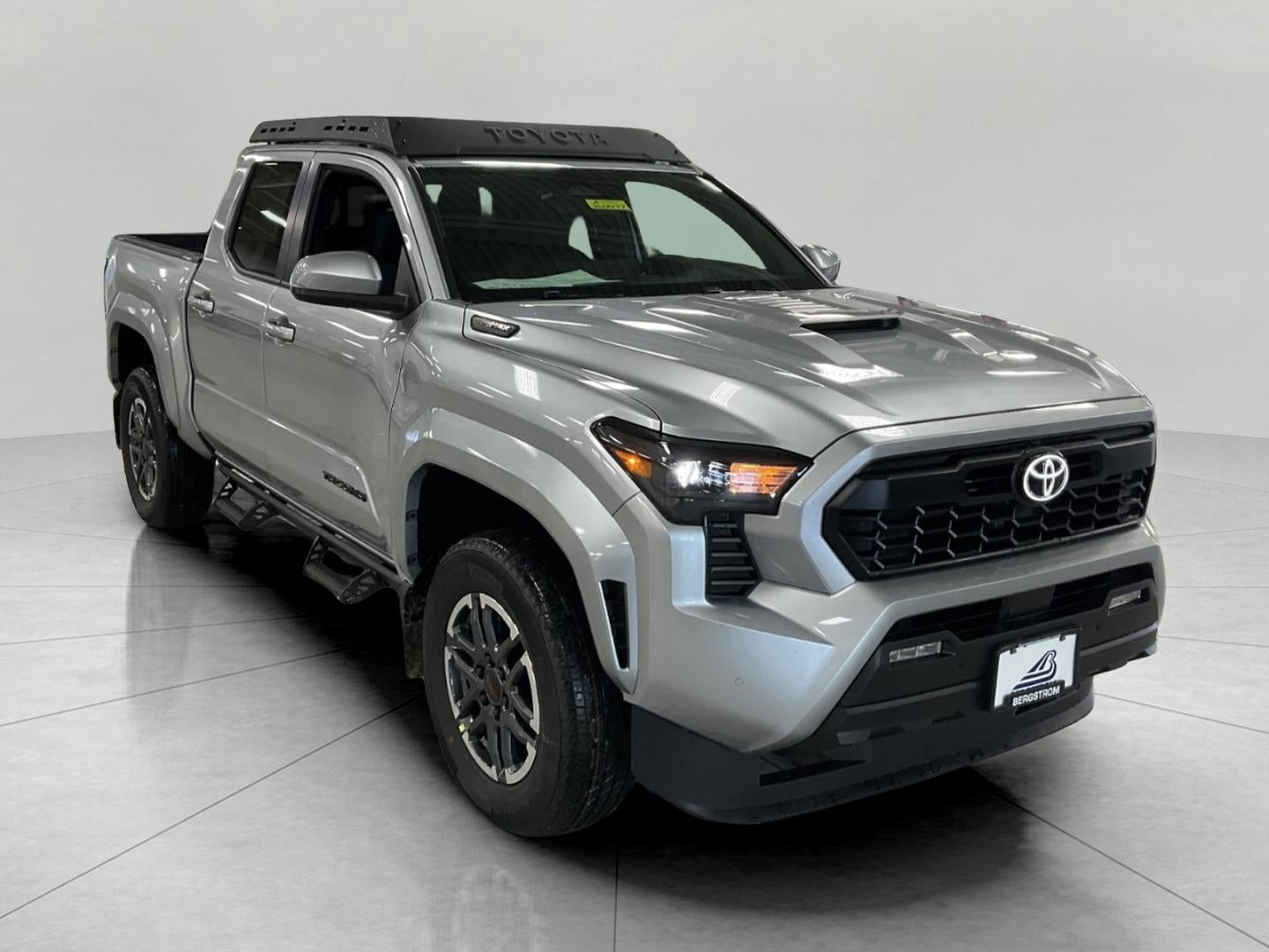 2026 Toyota Tacoma i-FORCE MAX Tacoma TRD Sport