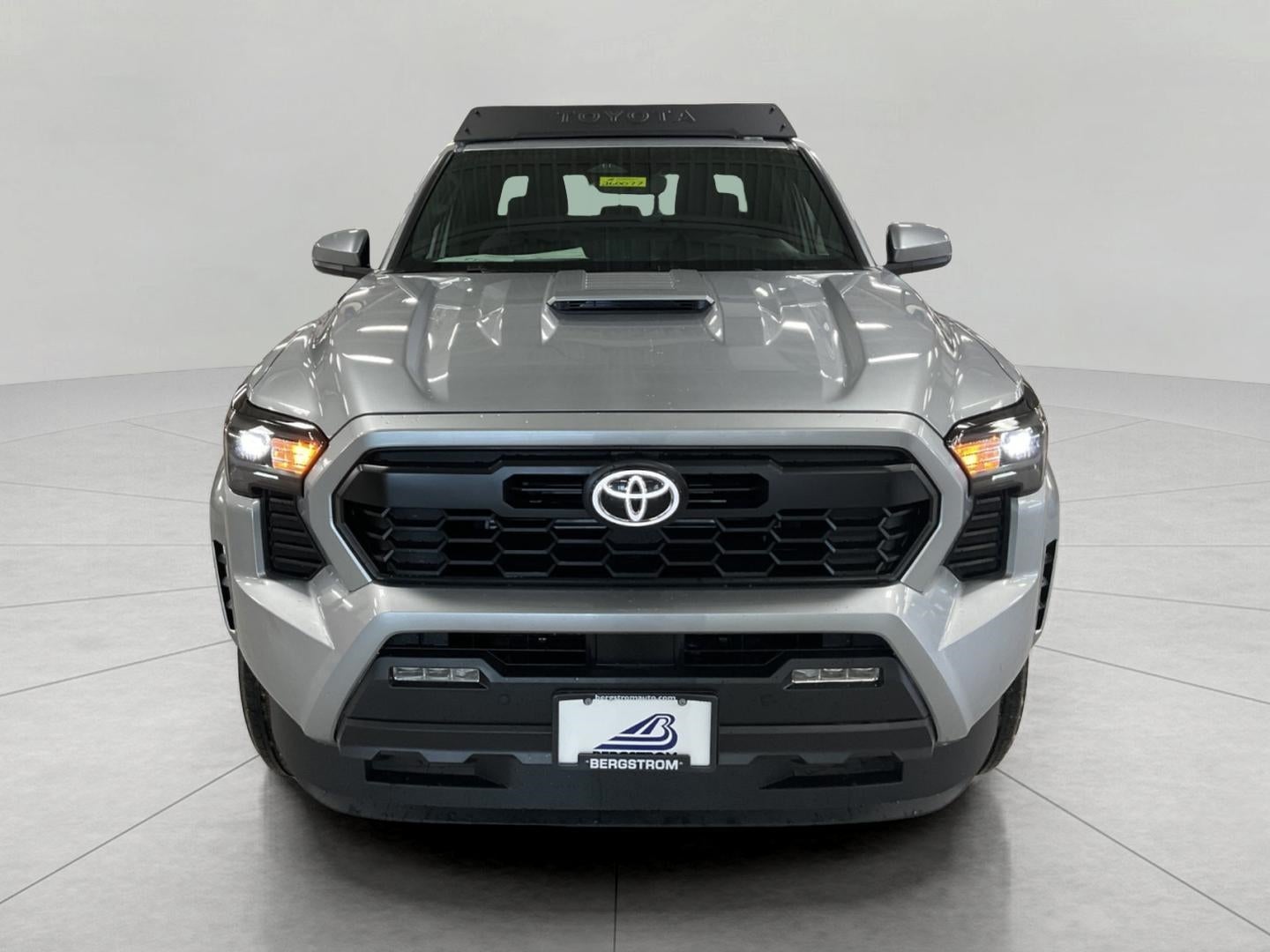 2026 Toyota Tacoma i-FORCE MAX Tacoma TRD Sport