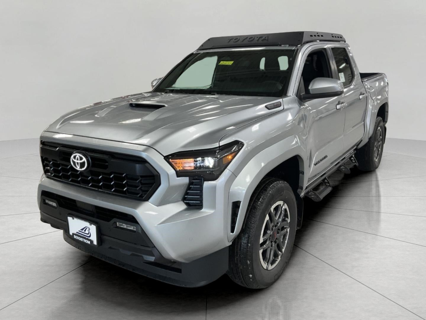 2026 Toyota Tacoma i-FORCE MAX Tacoma TRD Sport
