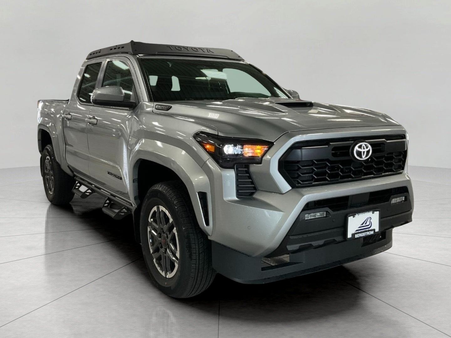 2026 Toyota Tacoma i-FORCE MAX Tacoma TRD Sport