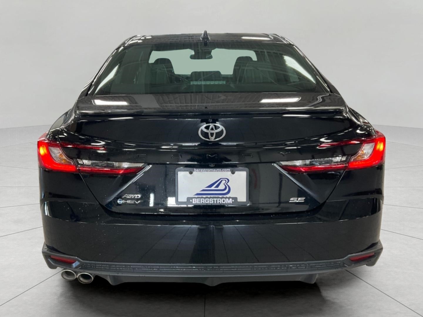 2026 Toyota Camry SE AWD