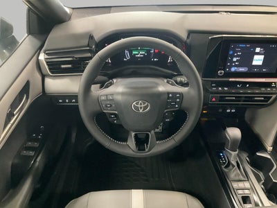 2026 Toyota Camry SE AWD