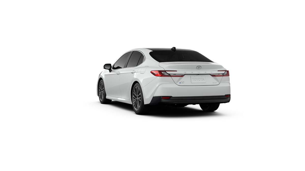 2027 Toyota Camry XLE AWD