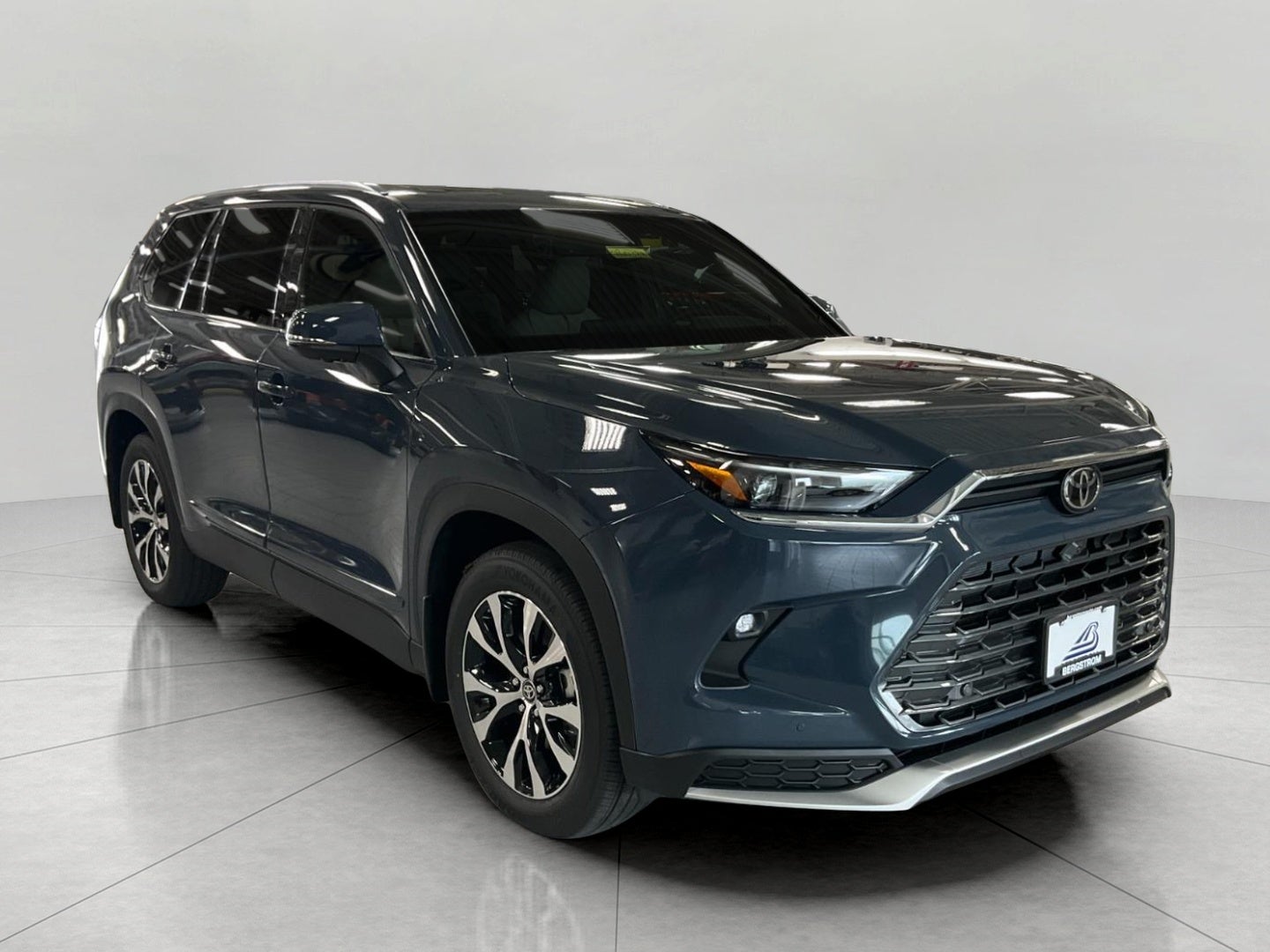 2026 Toyota Grand Highlander Hybrid MAX Limited