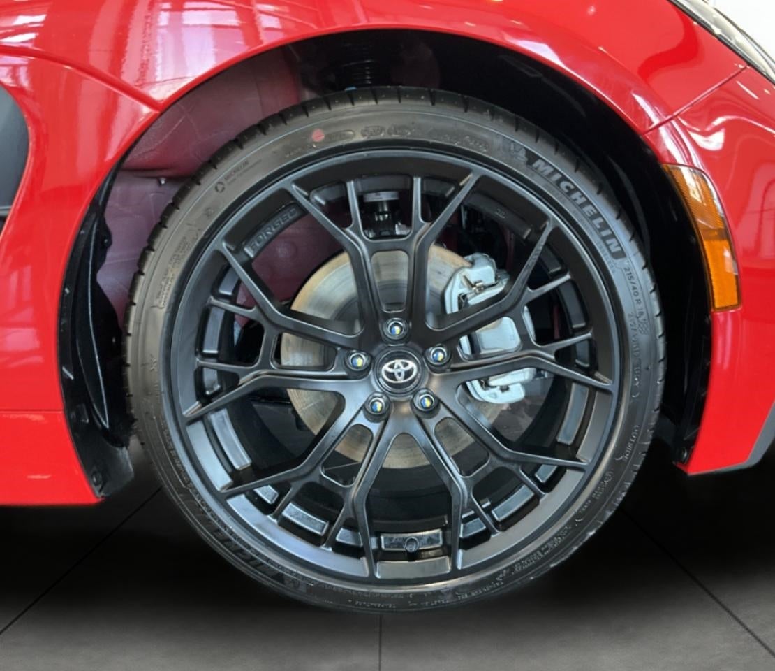 2026 Toyota GR86 Premium MT