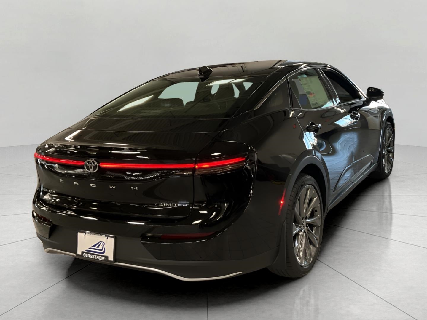 2026 Toyota Toyota Crown Limited