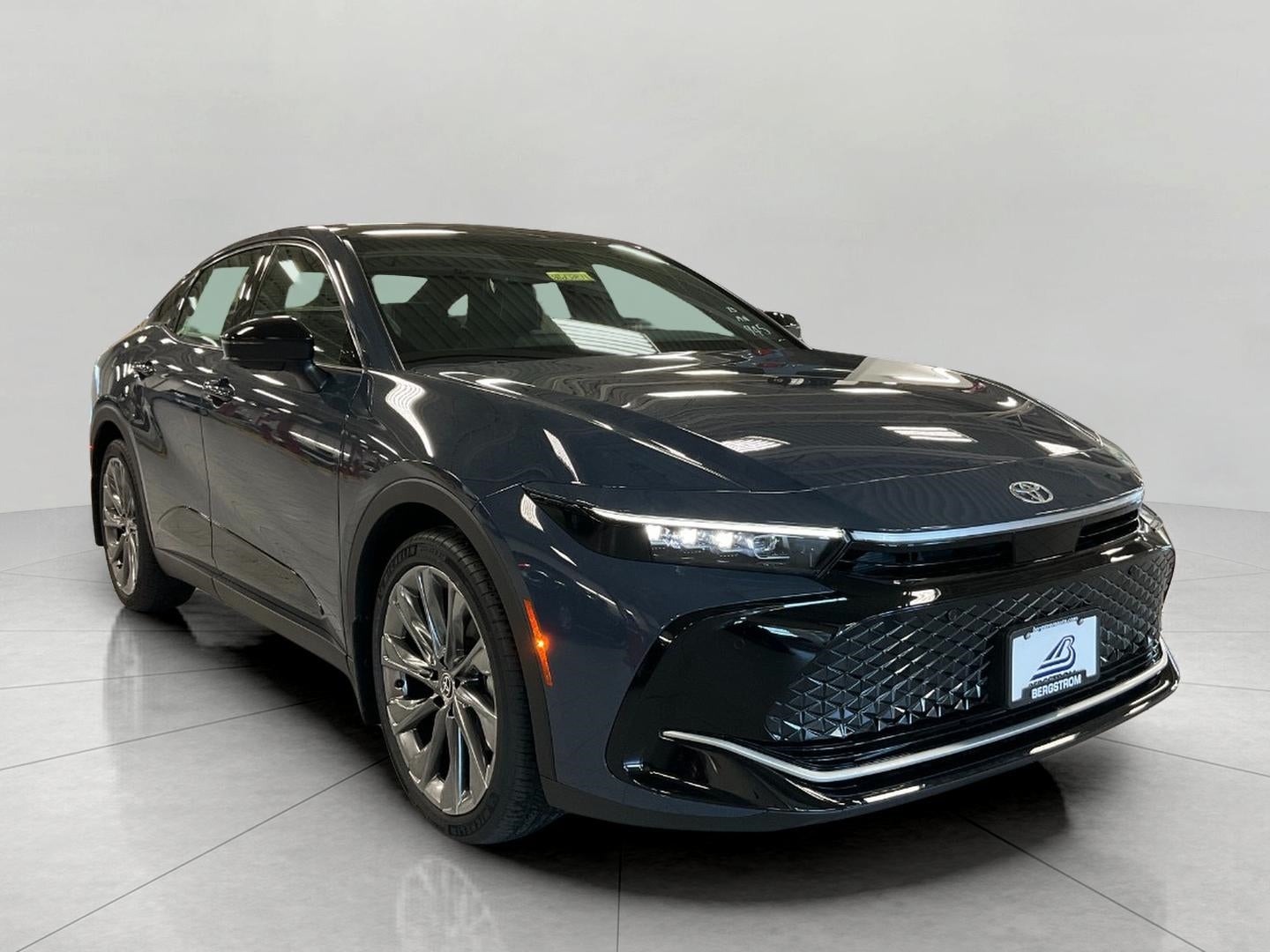 2026 Toyota Toyota Crown Limited