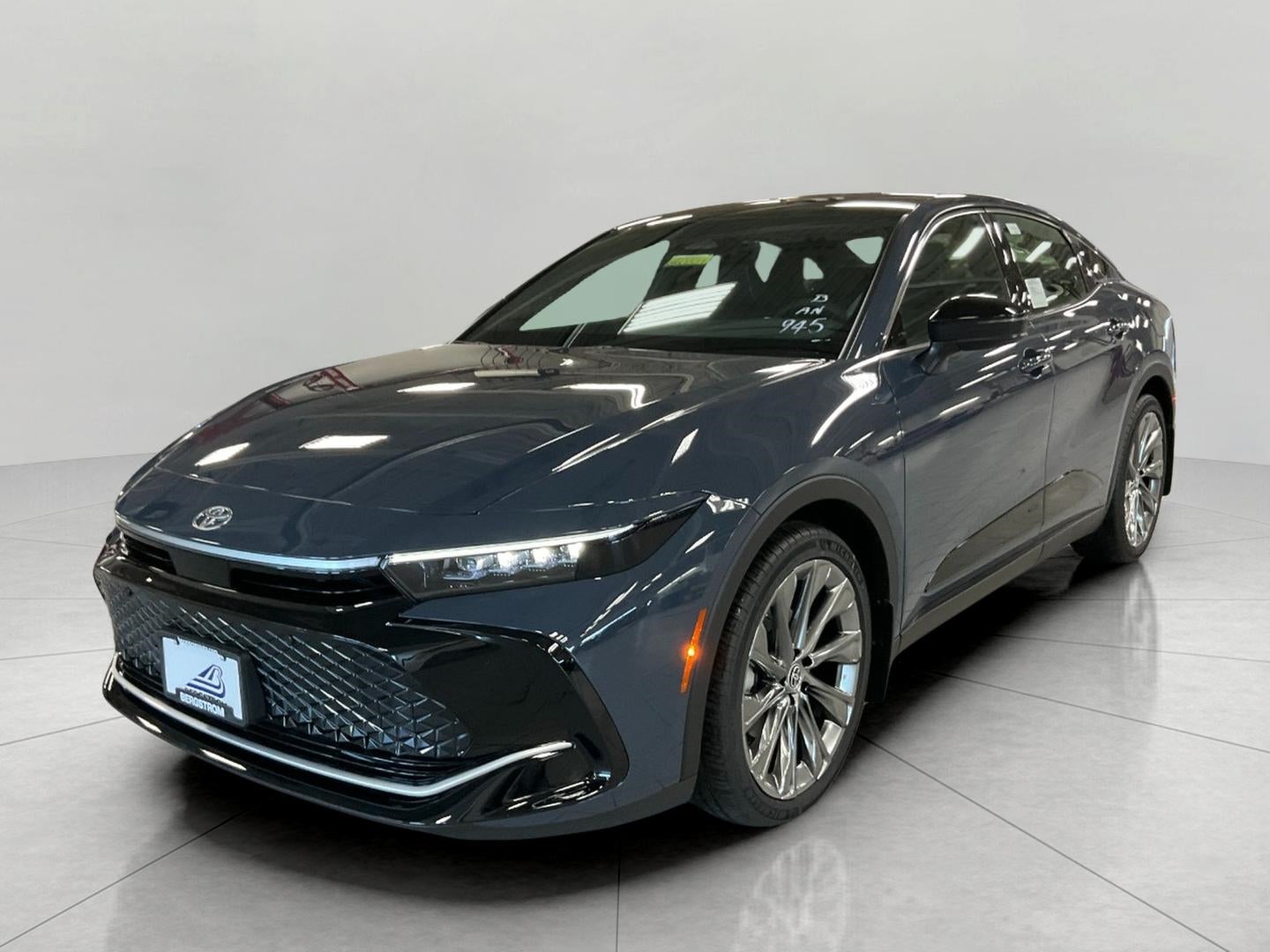 2026 Toyota Toyota Crown Limited