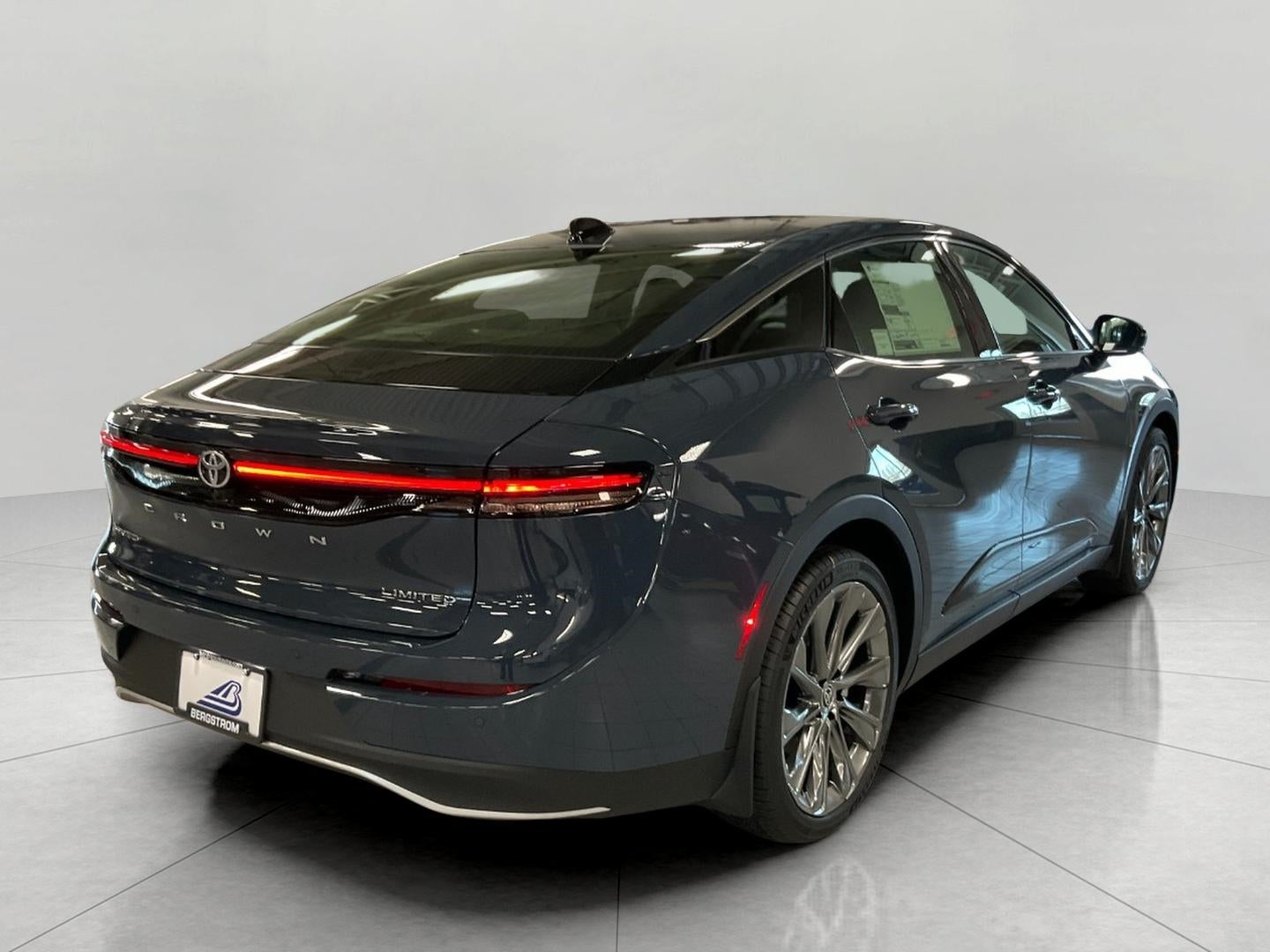 2026 Toyota Toyota Crown Limited