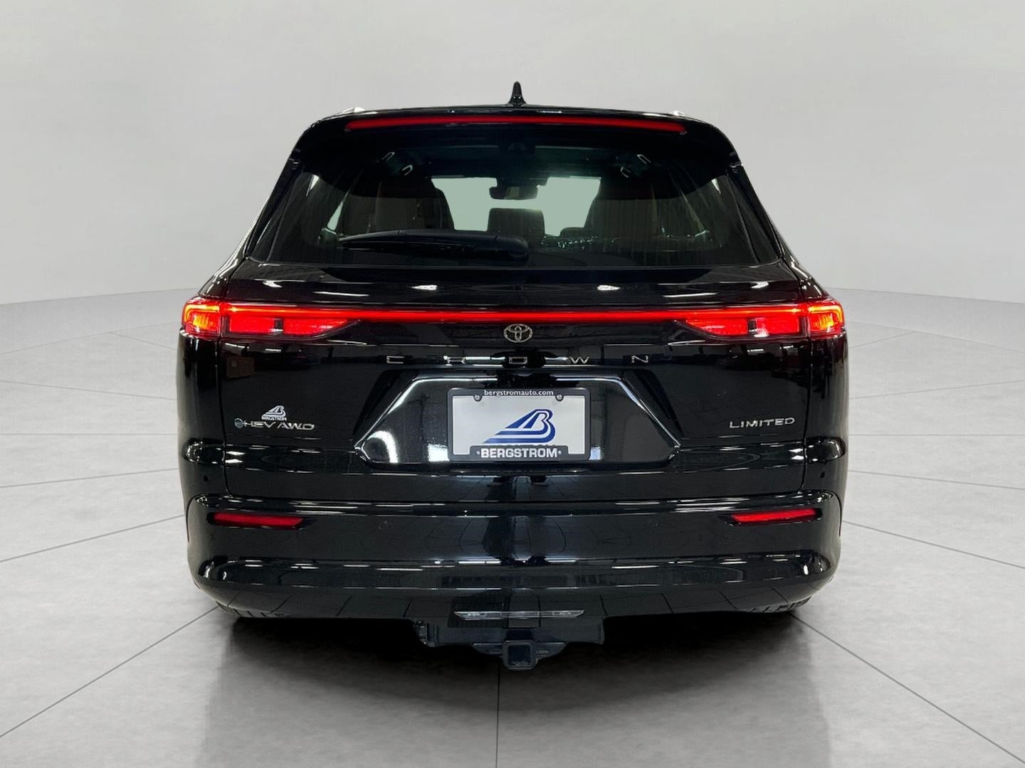 2026 Toyota Toyota Crown Signia Limited