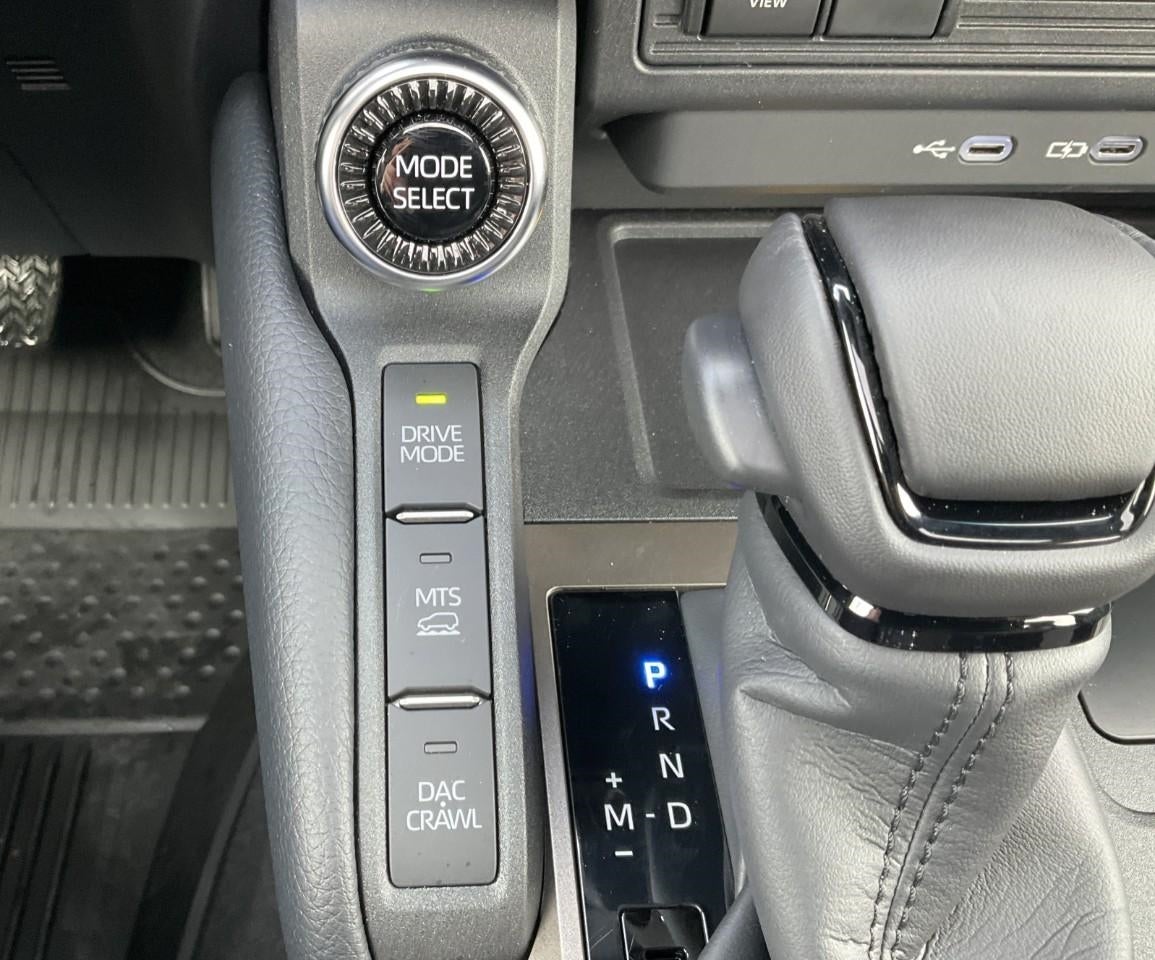 2026 Toyota Land Cruiser 4WD