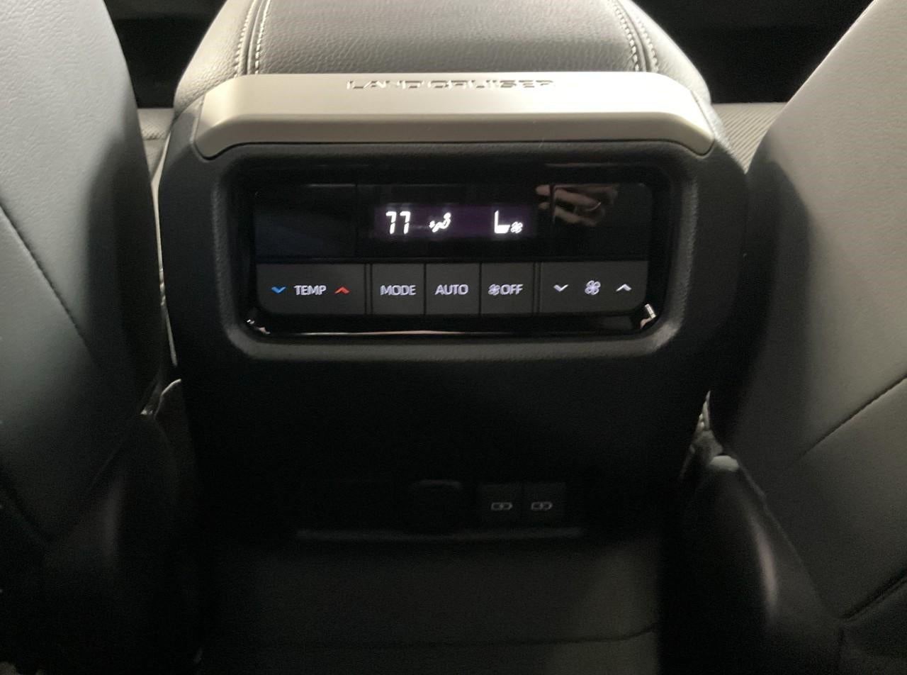 2026 Toyota Land Cruiser 4WD