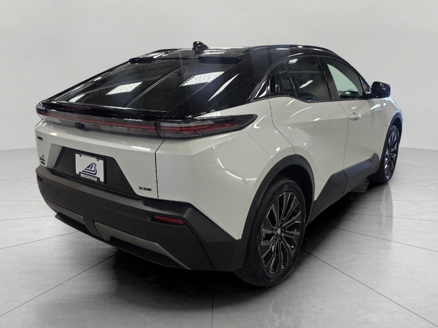2026 Toyota C-HR XSE