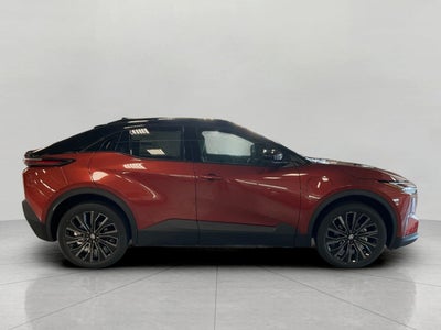 2026 Toyota C-HR XSE