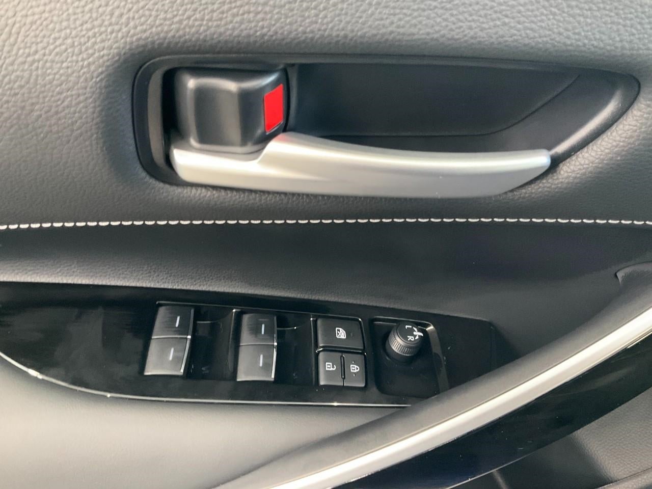 2026 Toyota Corolla Hatchback XSE